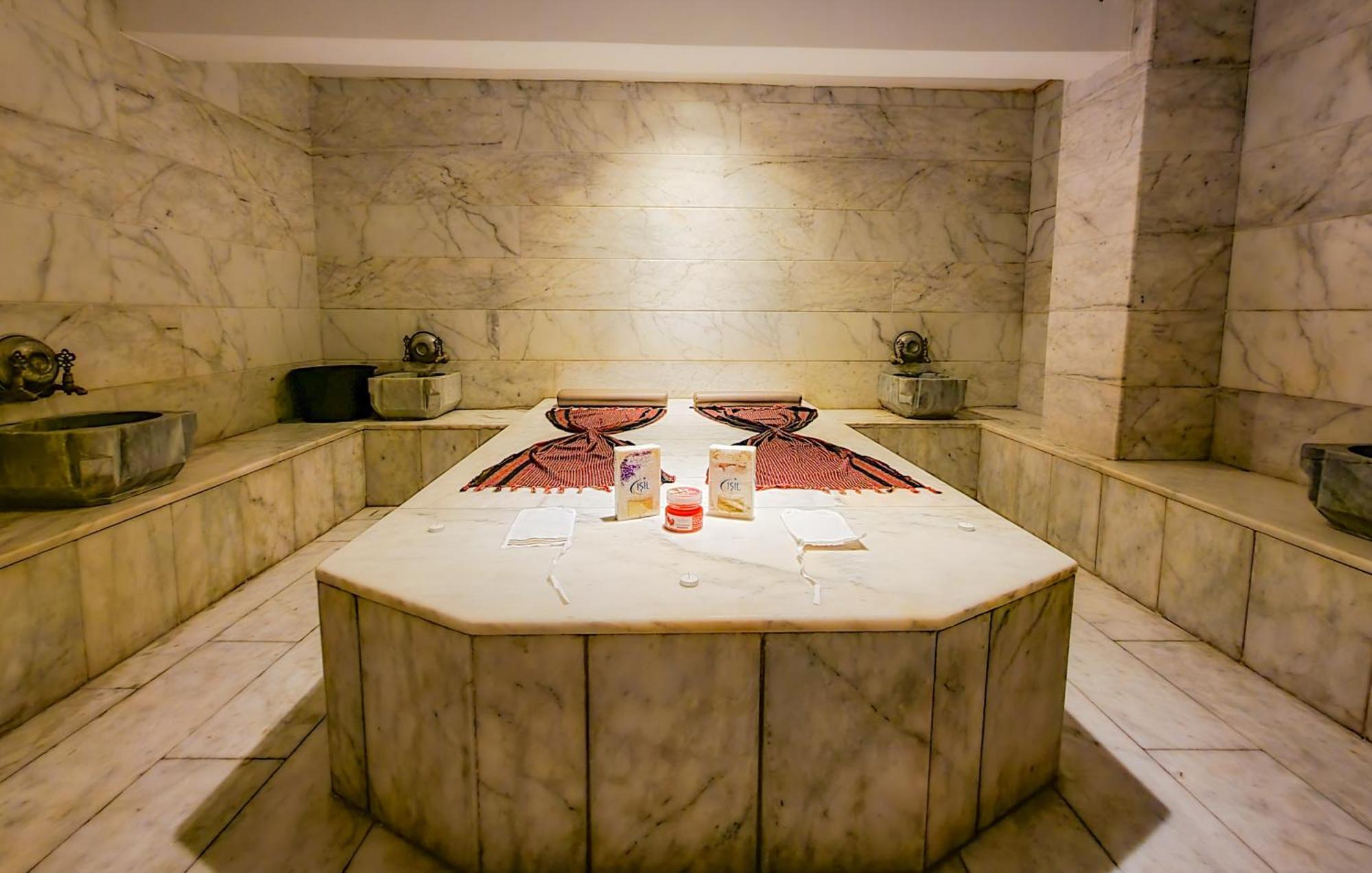 Ada Julian (adults Only) 4*